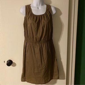 Piko 1988 sage green sleeveless dress